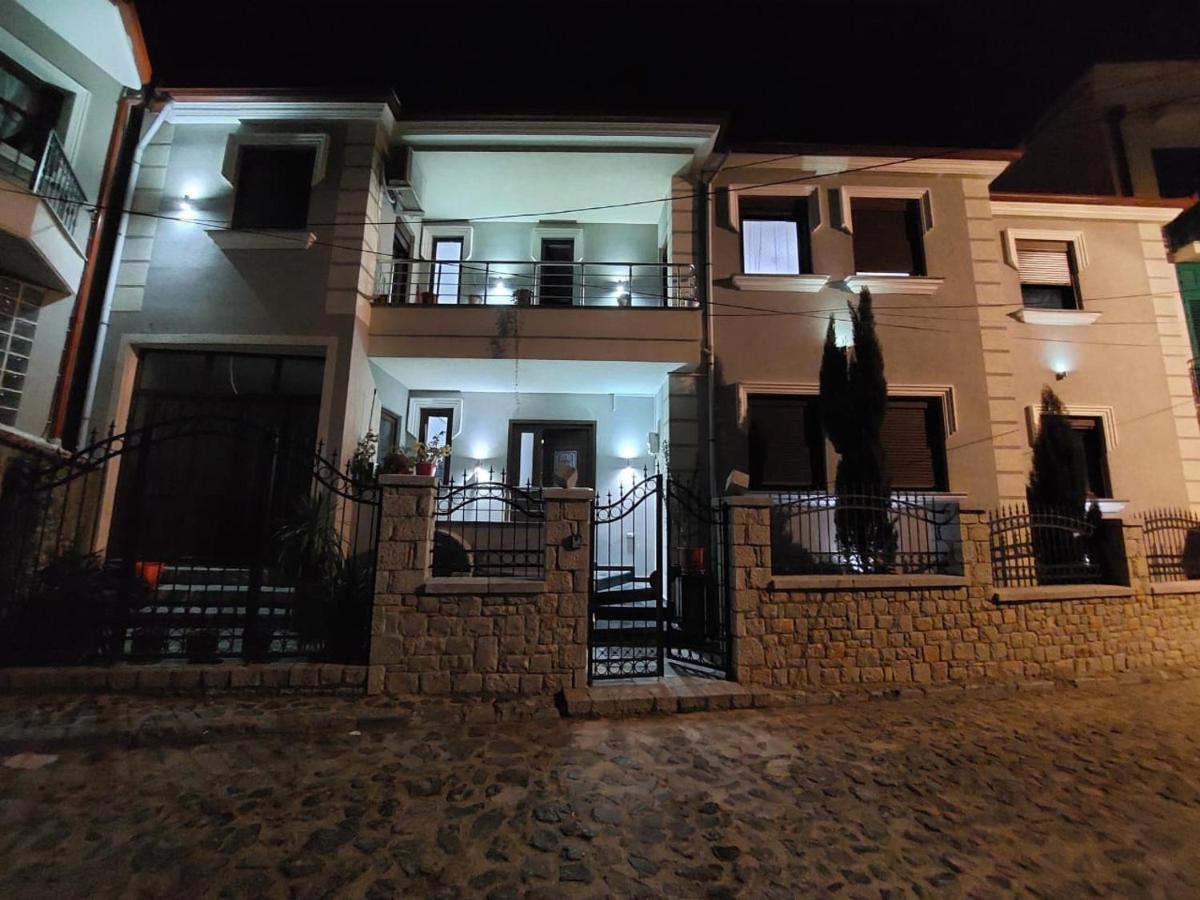 Guesthouse Kocibelli Korce Exterior foto